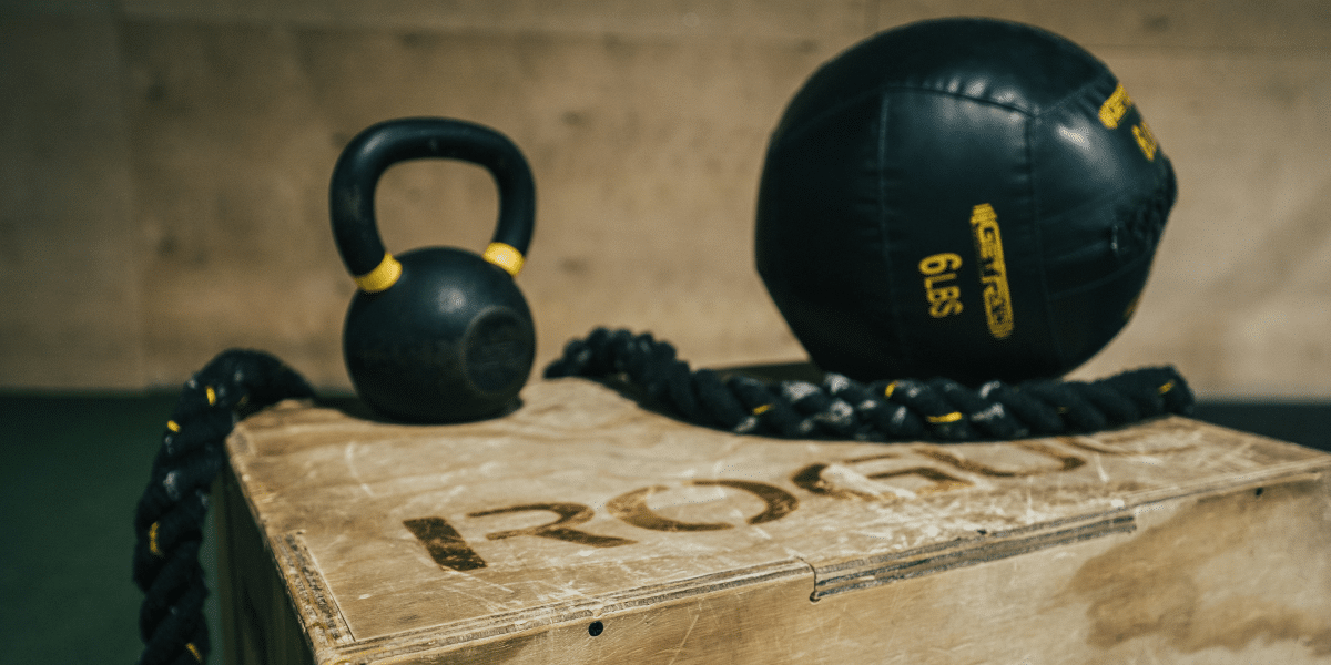 Exploring Historical Narratives Through Physical Fitness: How CrossFit Can Shape Our Understanding of History