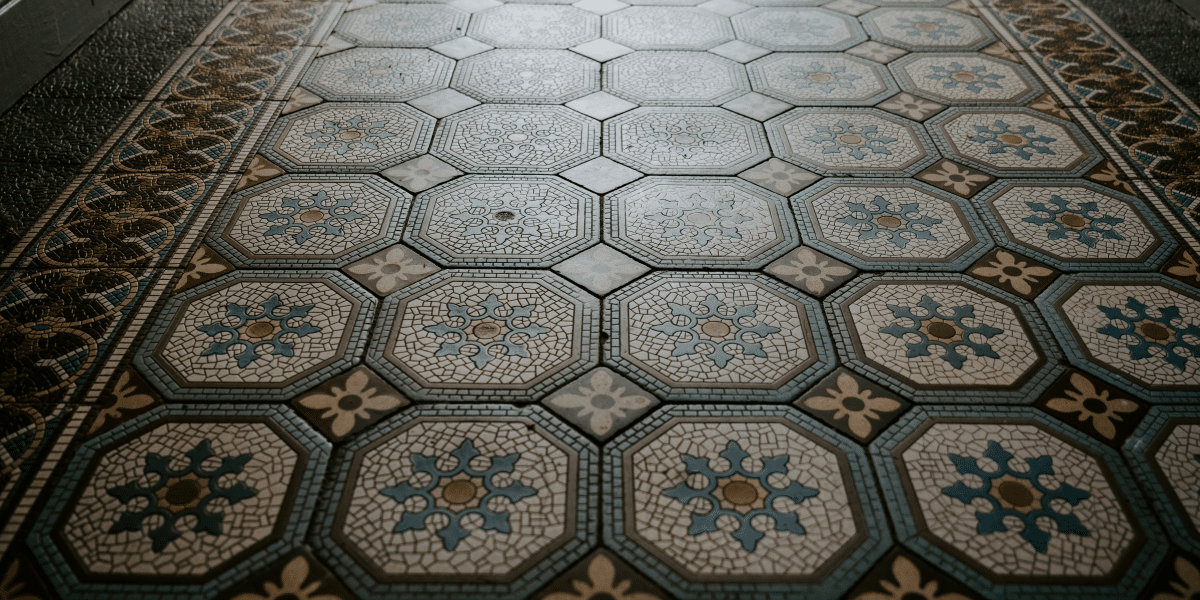 5 Creative Ideas for Using Tiles to Customize Your House