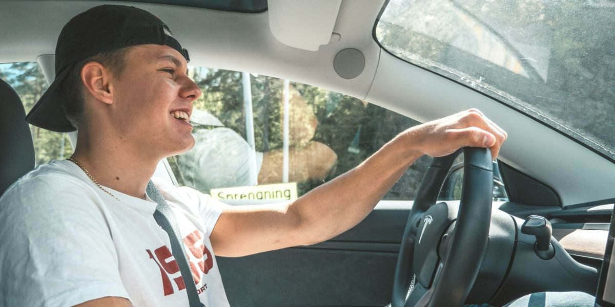 A Comprehensive Guide to Insuring Your Student Driver for the Summer Break
